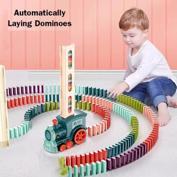 Crianças Elétrica Domino vagão de Trem Conjunto de Som & Luz Automática Imposição de Dominó Blocos de Tijolo Jogo Educativo DIY Brinquedo de Presente