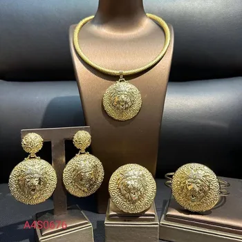 18K Ouro Chapeado Conjuntos de Jóias de Casamento Dubai Colar Brincos Para Mulheres Nigerianas Noiva Indiana 4PCS Conjunto de Partido Africano Presentes