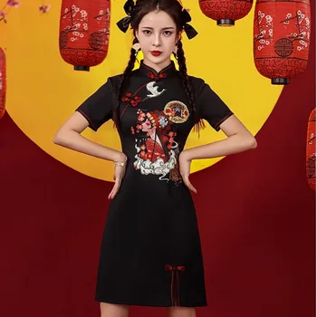 Novo Chinês Tradicional Cheongsam para as Mulheres Garota Legal Trajes Mini Vestido Curto Vintage Oriental Festa de Casamento Vestidos Qipao